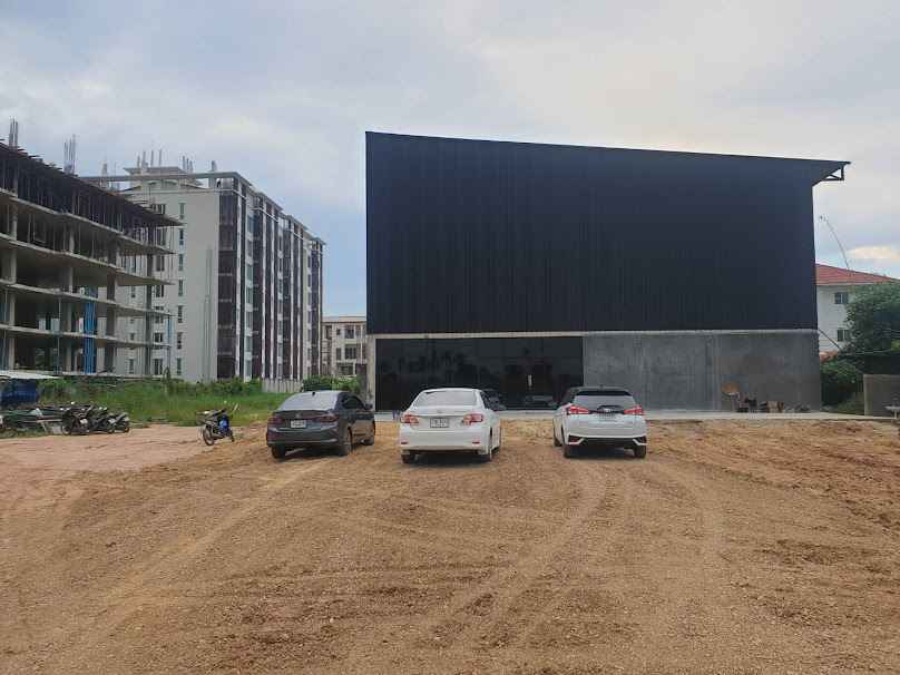 Black Court สนามแบดมินตัน พิษณุโลก - 2