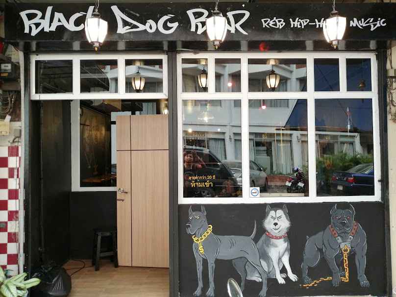 Black dog bar chiangrai