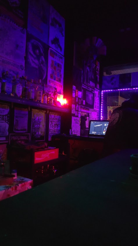 Blah Blah Bar - 3