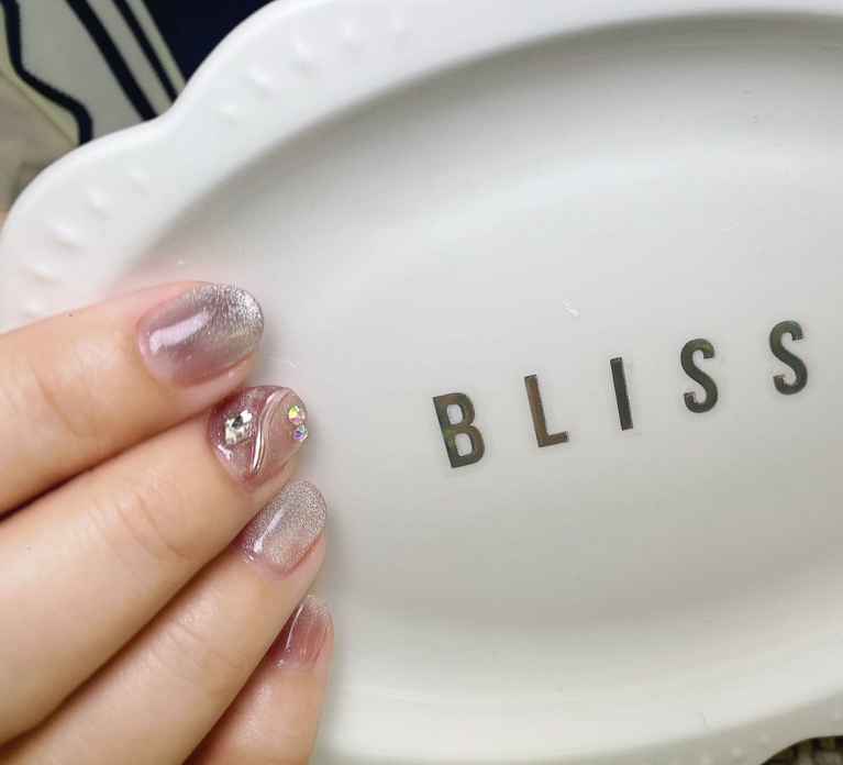 Bliss nails & salon