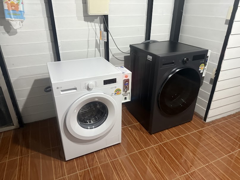 Blue House Laundry - 2
