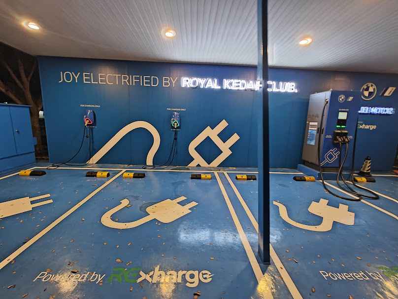BMW Charging Station - 2