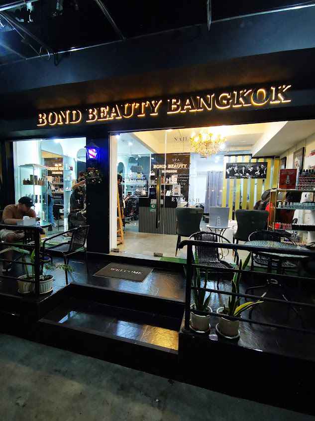 Bond Beauty Bangkok salon - 4