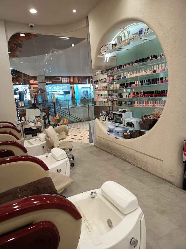 BORA BEAUTY SALON Terminal 21 Rama 3 ชั้น 3 ร้านทำเล็บ ต่อขนตา พระราม 3 - 2