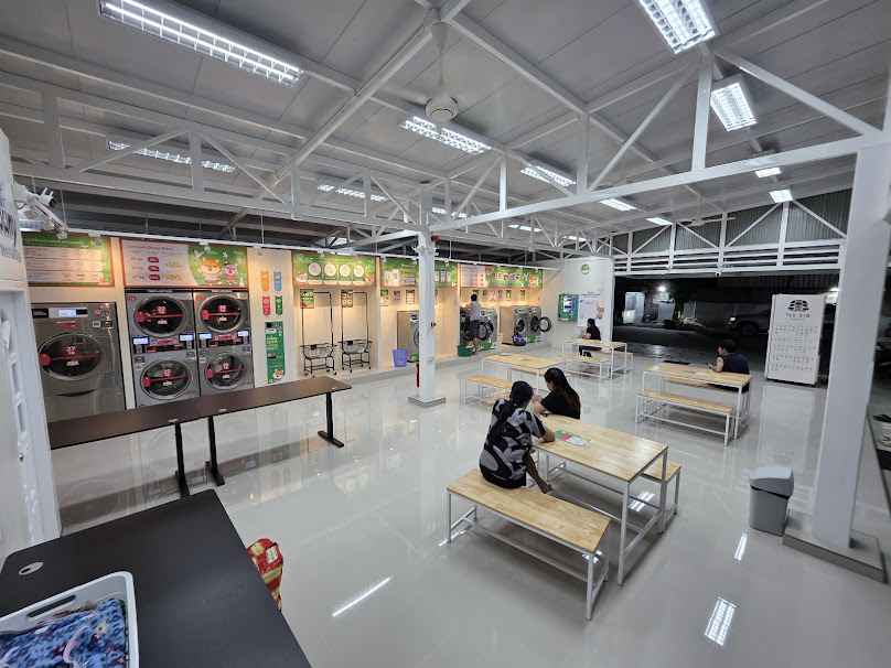Browny 24hr Wash & Dry ร้านสะดวกซัก สาขาแพรกษา - 3