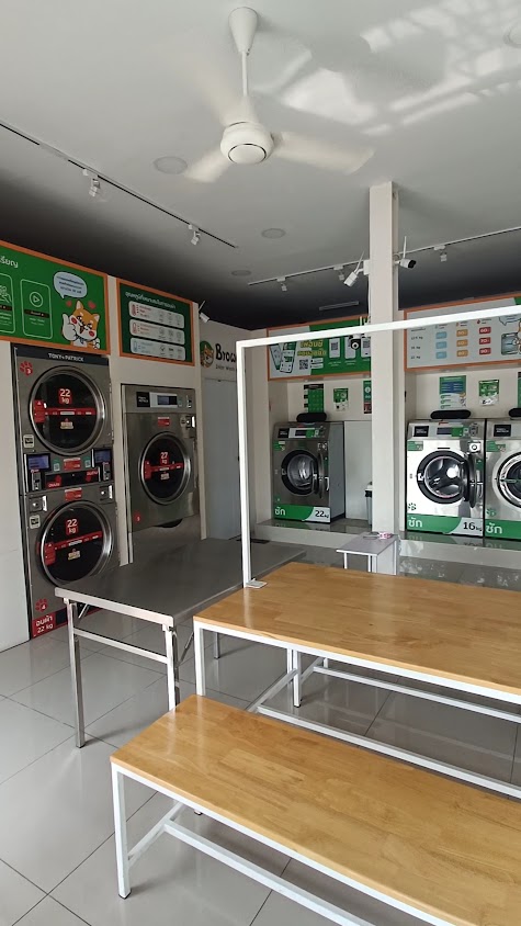 Browny 24hr Wash & Dry สาขา ปั๊ม พีที สุขุมวิท 101/1 - 3