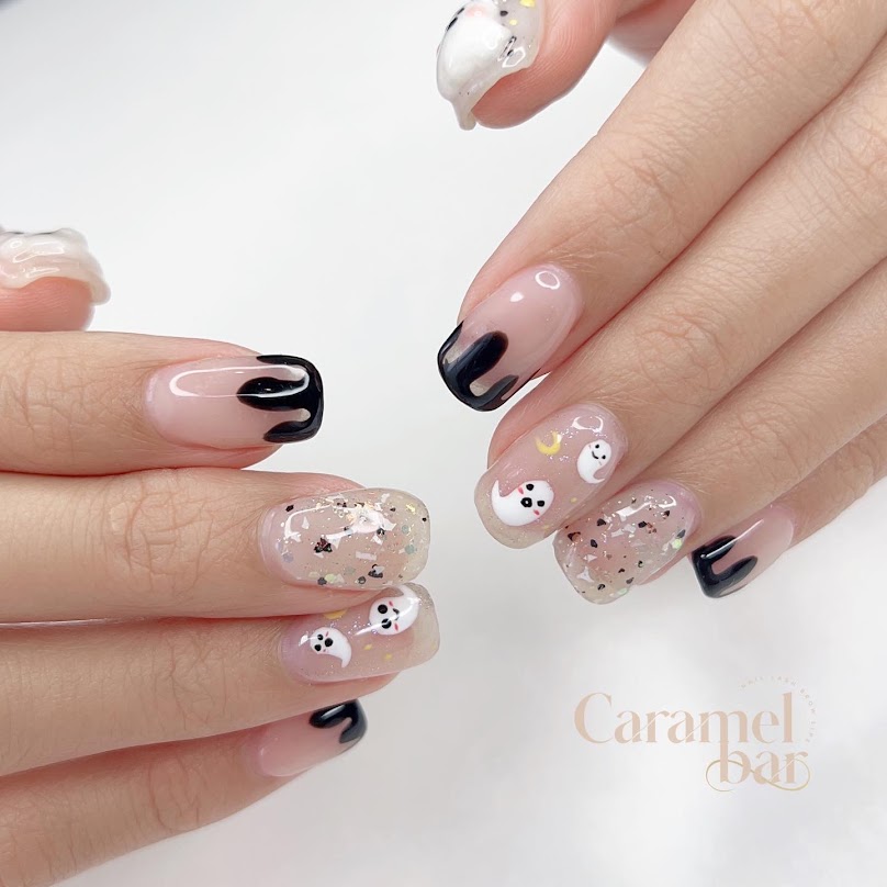 Caramel Bar ทำเล็บ ทำผม ต่อขนตา สักคิ้ว ฝังสีปาก ศูนย์ความงามครบวงจร 清迈接睫毛店 - 4