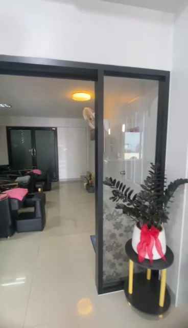 CENTRE POINT Hair & Salon - 3