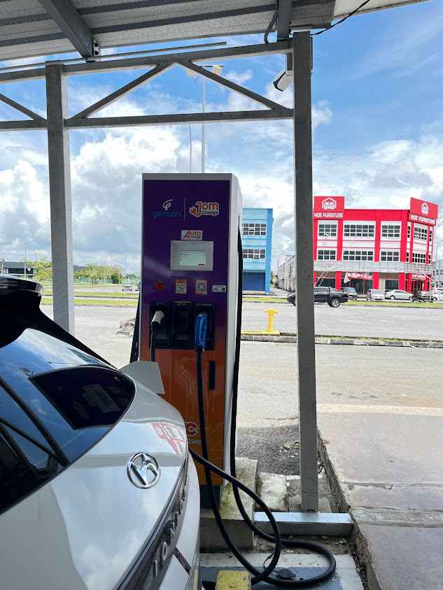 ChargEV Charging Station - 4
