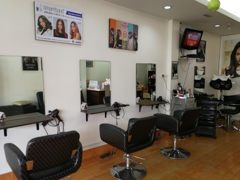 Chic Hair Salon - 4