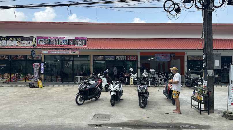 Chill Chill offers car rentals.(รถเช่า)