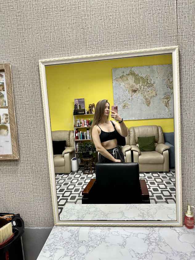 Chim Hair Salon - 2