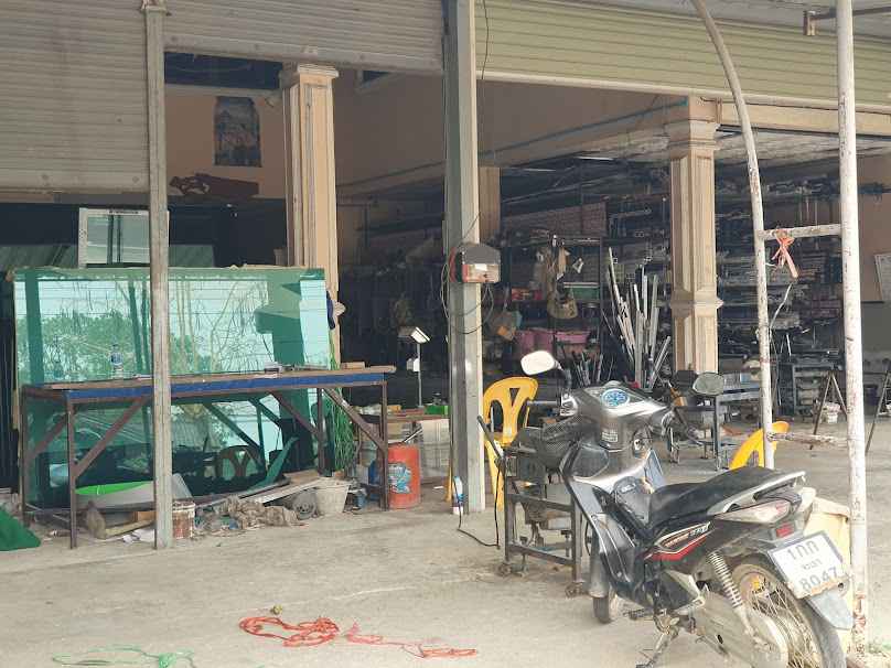 Choeng Doi Construction materials Shop - 3