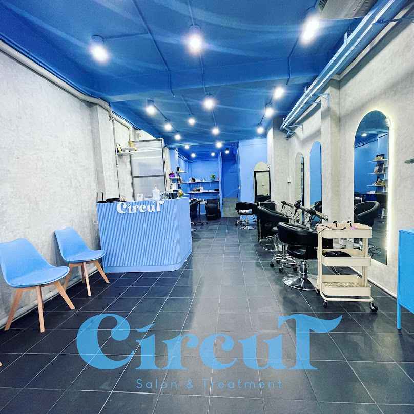 Circut Hair Salon - 4