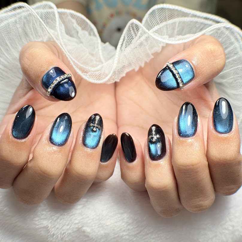Cloudy Nail Studio - 2