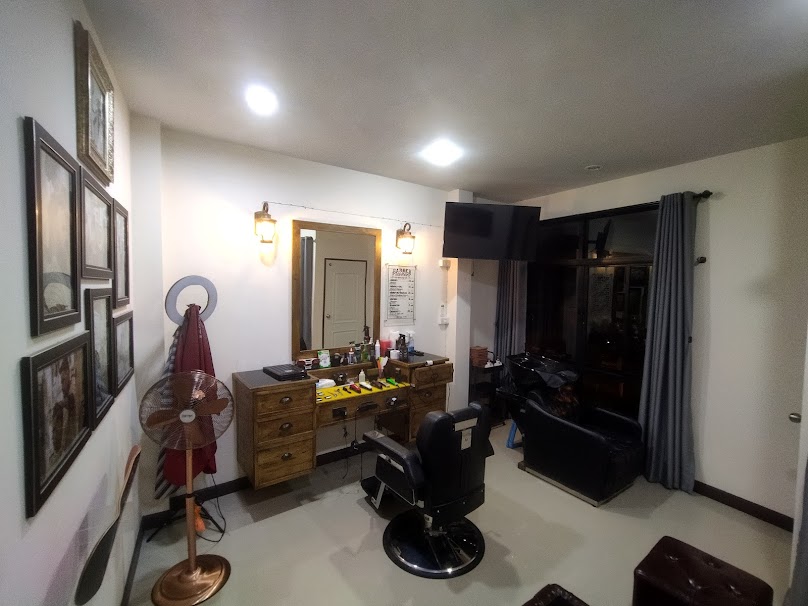 CLUB MAN BARBER SHOP