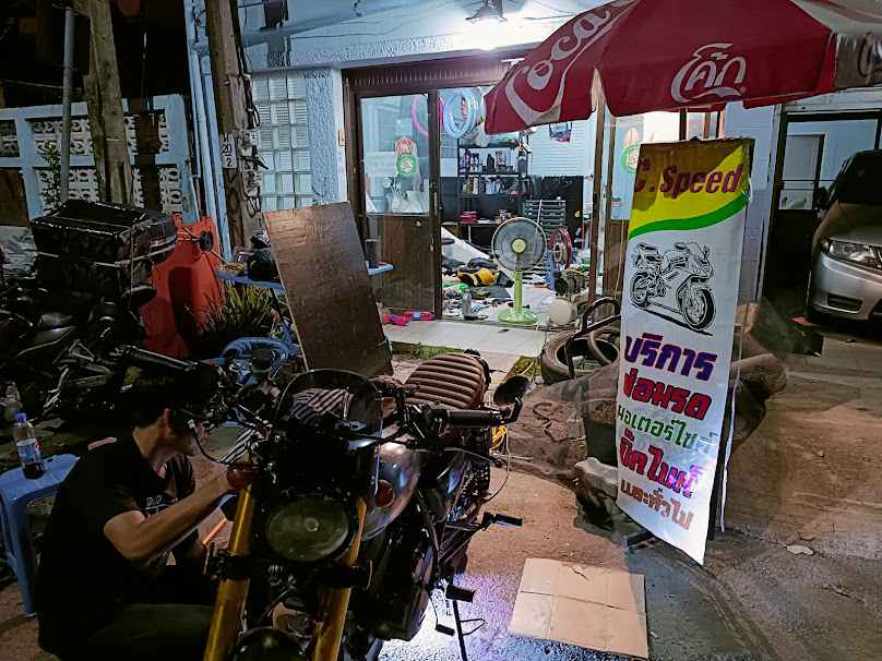 CSpeed แบตเตอรี่ 24 ชั่วโมง บริการซ่อมมอเตอร์ไซค์ บิ๊กไบค์ รถทั่วไป เปลี่ยนแบตเตอรี่ สายพาน ยาง นอกสถานที่ - 2