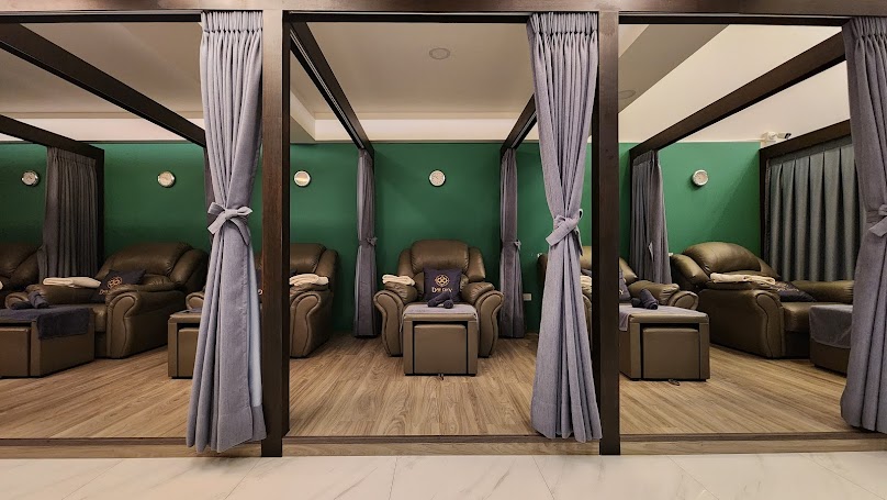 Day Day massage เดย์ เดย์ นวดเพื่อสุขภาพ