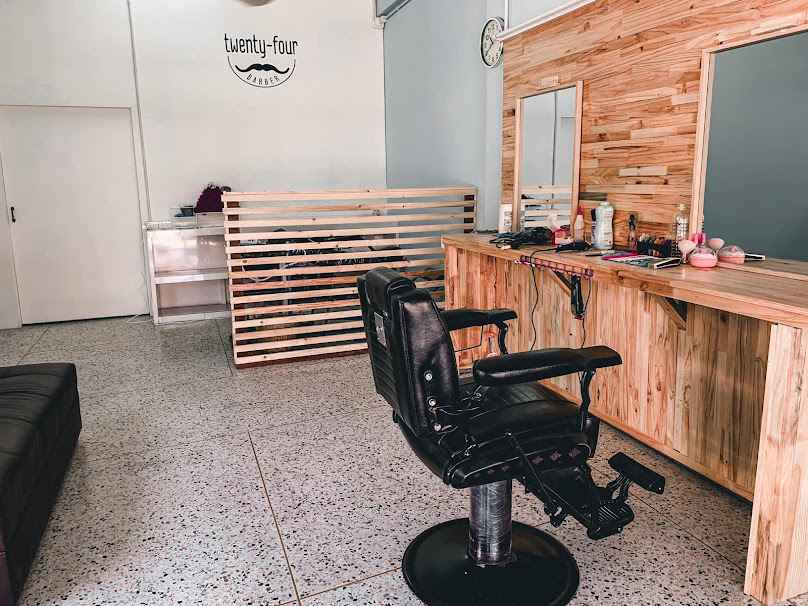 DF. tattoo & barber - 3