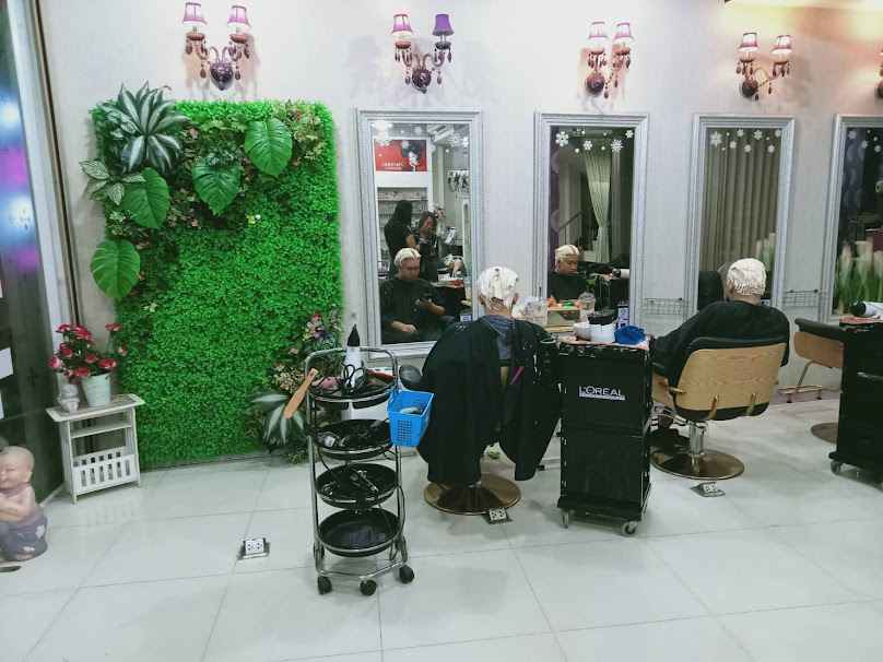 Dior spa & hair studio สาขาใกล้ไปรษณีย์ท่าขอนยาง - 3