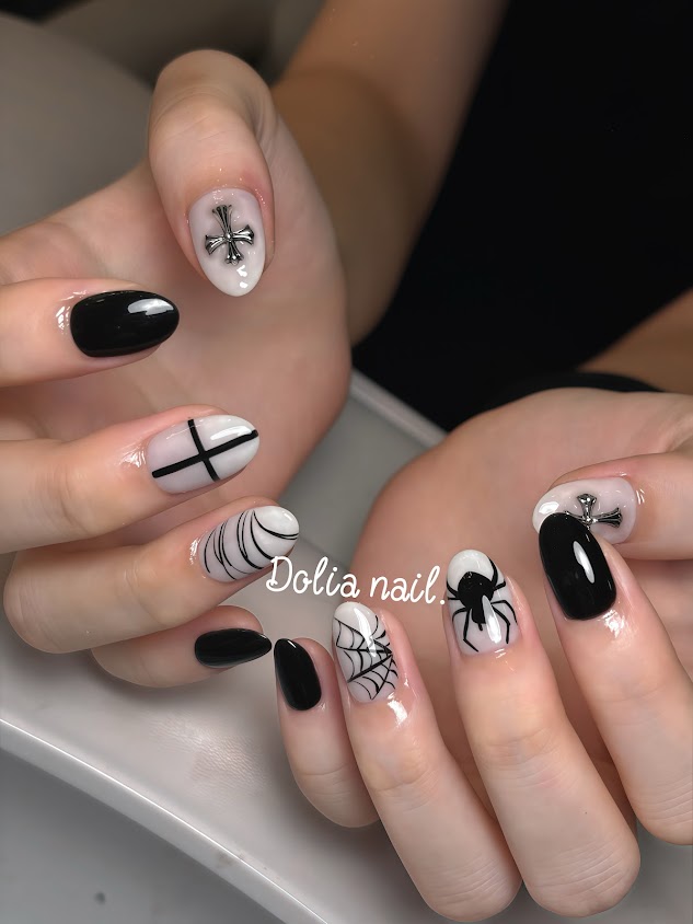 Dolia nail