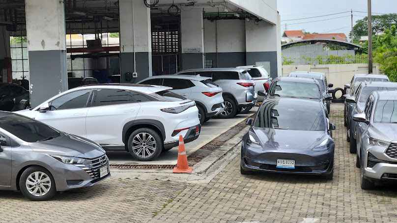 Drive Car Rental Bangkok Srinakarin Branch