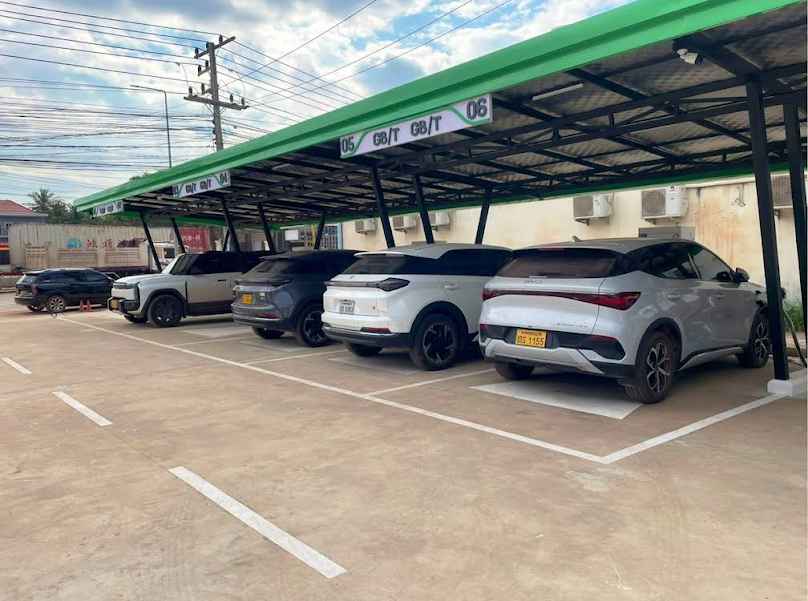 EV Plug - 4