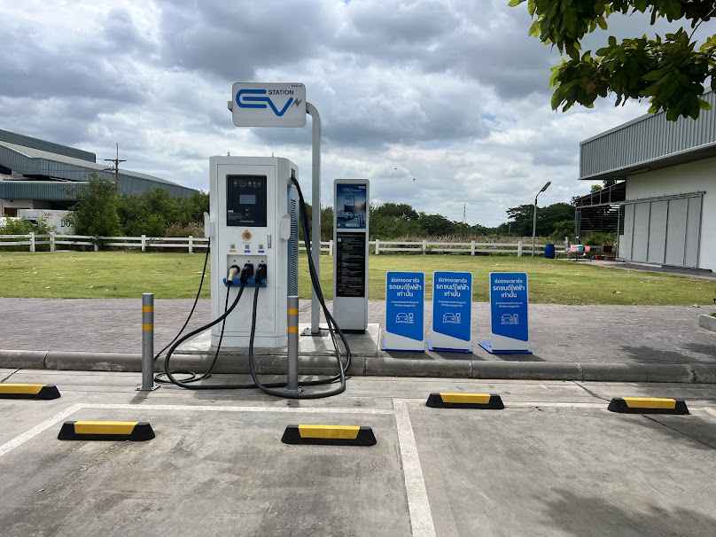Ev Station plus ปตท วังมะนาว - 2