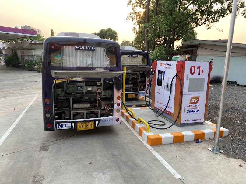 EV station plus - 2
