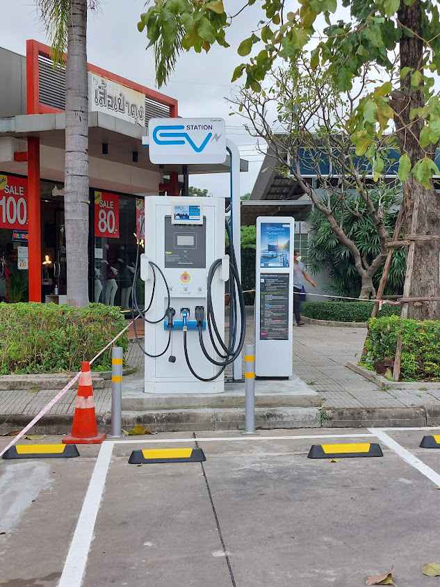 EV Station PluZ สถานีชาร์จ