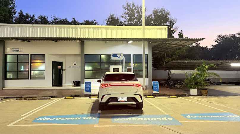 EV Station PluZ charging Stataion - 3