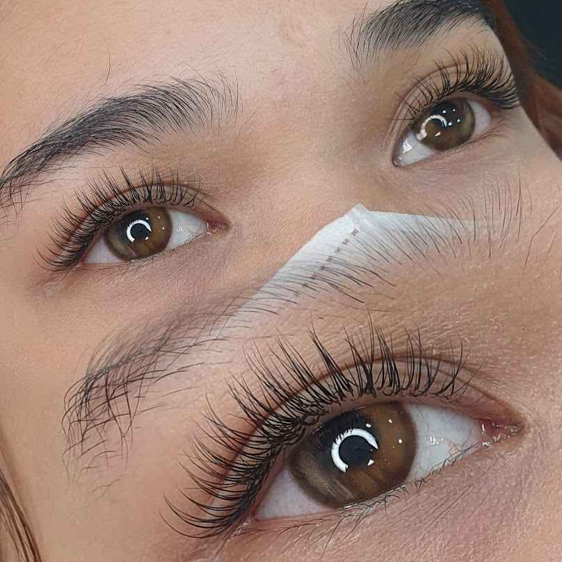 Eyelash Station - 4