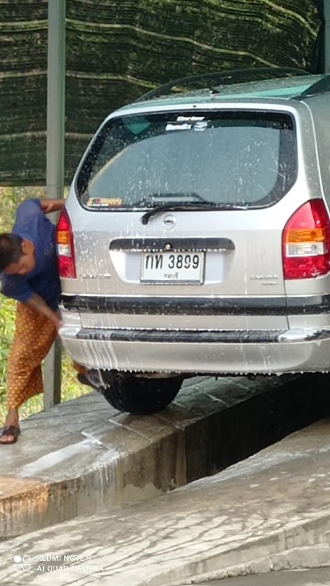 FAMILY CARCENTER ล้างอัดฉีด เคลือบแก้ว ซักพรม ถ่ายน้ำมันเครื่อง - 2