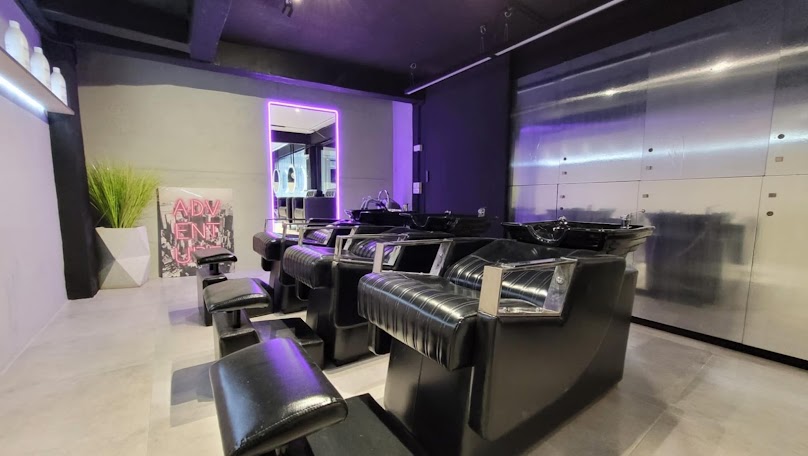 Forever18Lounge