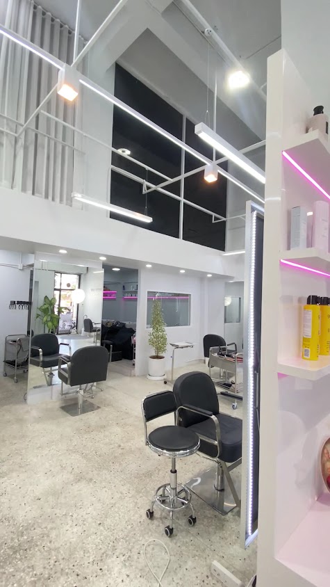 For me hair Studio - 3