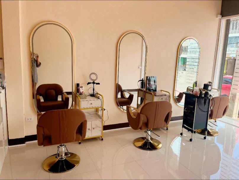 Friends Hair Studio ร้านเสริมสวยทำผมปทุมธานี - 2