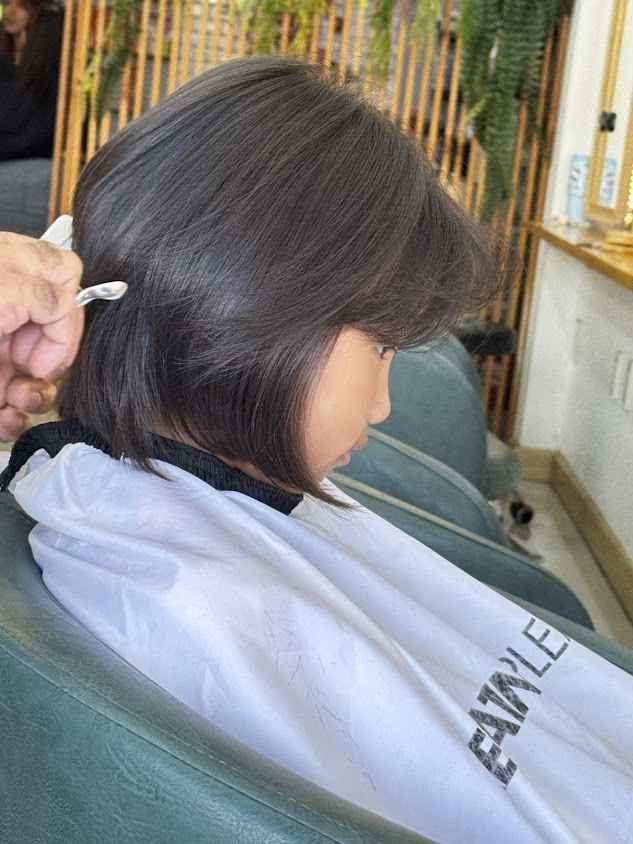 Gimmick Hair Salon - 2