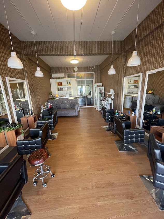 GK Salon ร้านตัดผม ทำสี ยืด ดัด เชียงใหม่ - 2