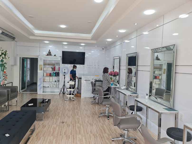 GREAT SALON - 2