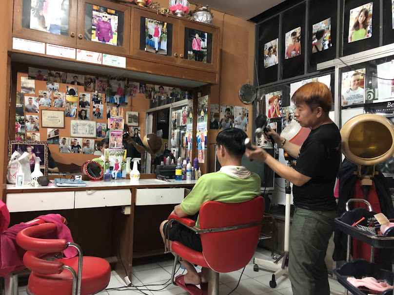 Hair Salon - 4