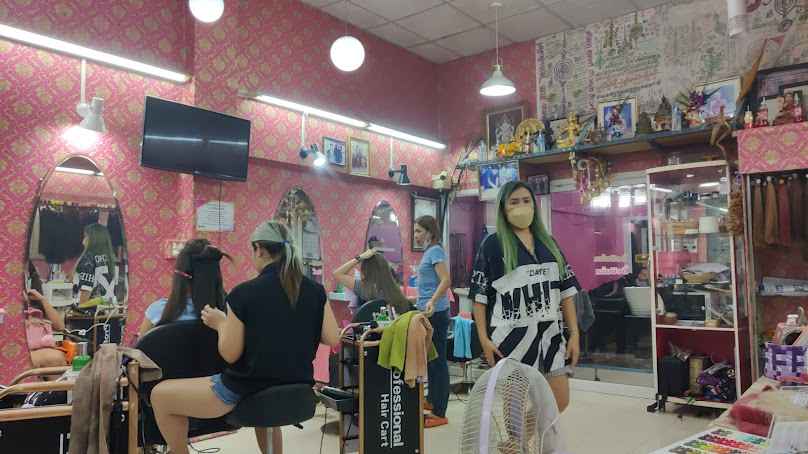 Hair saloon