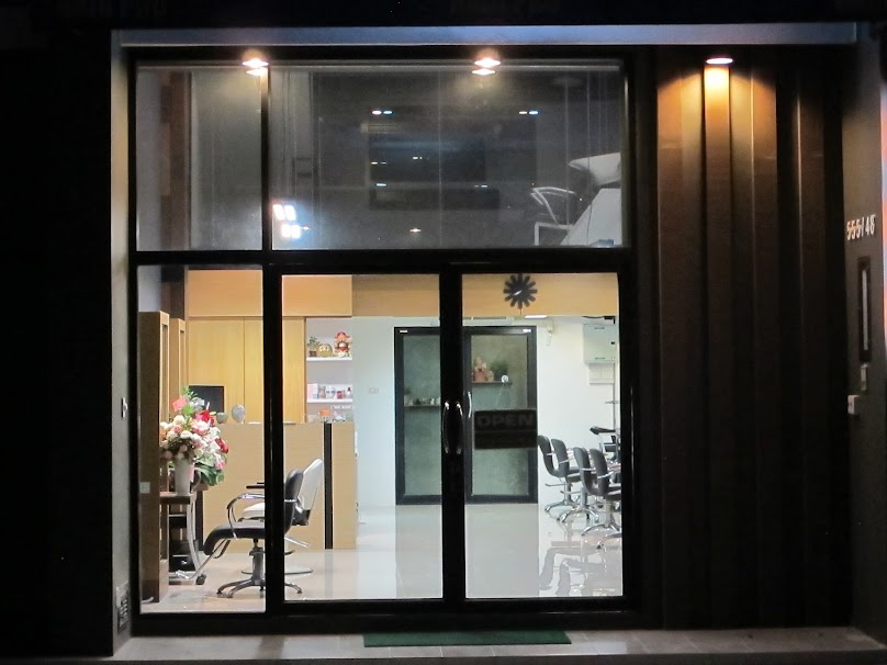 Hairpro By NUM ร้านทำสีผม ทรีทเมนท์ ตัดผมบุรุษ&สตรี เชียงใหม่ - 2