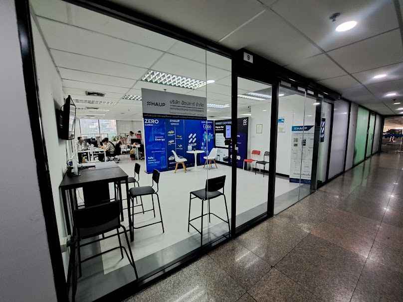 HAUP Car Rental Bangkok - Phayathai Plaza Station - 2