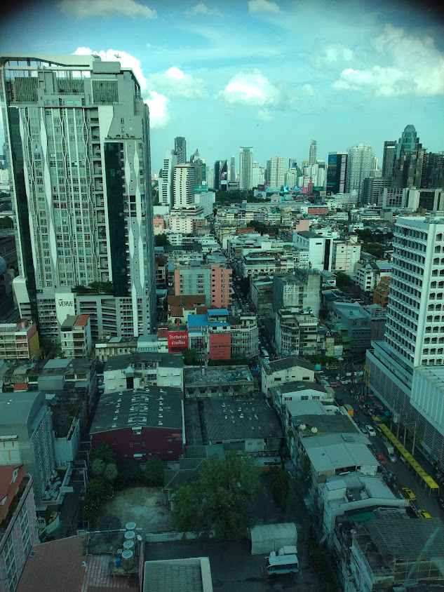 HAUP Car Rental Bangkok - Phayathai Plaza Station - 4