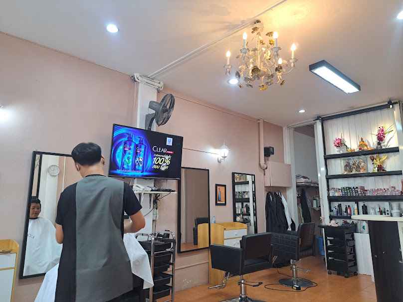Head & Hair Salon