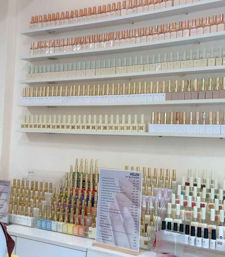 Helen Nail Spa & Eyelash - 2