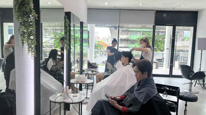 Hello salon Bangkok - 1