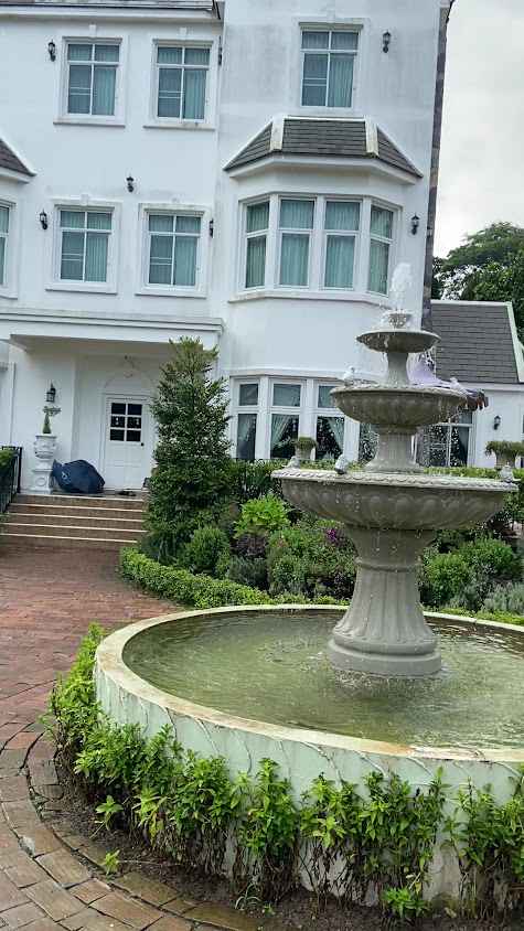 Hillsborough The English Country House Hotel & Leisure - 3