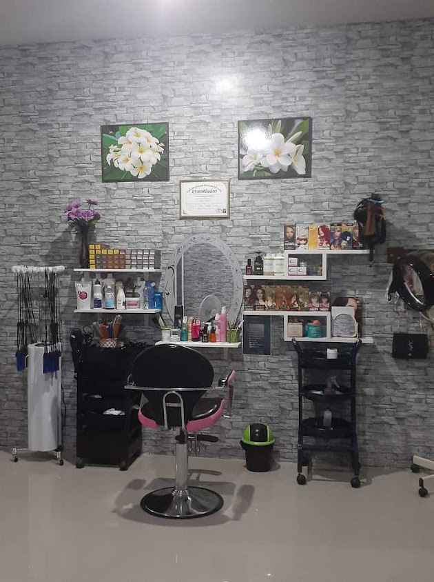 Home Salon Spa & Beauty By Kwan - 4