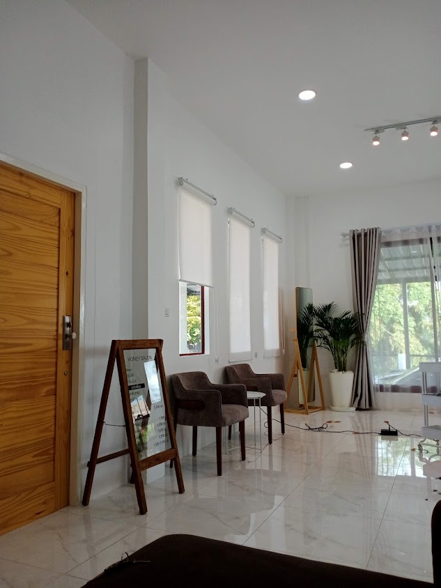 HOMEY SALON - 2